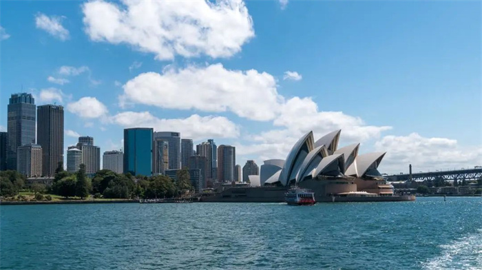 考研出分后想留学？为什么选澳洲更合适，四大优势告诉你！