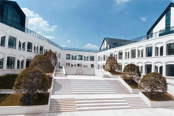 上外附属杭州学校课程设置_校园环境